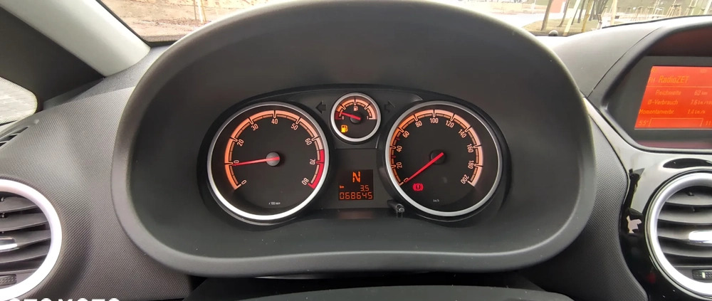 Opel Corsa cena 26900 przebieg: 68000, rok produkcji 2014 z Błonie małe 232